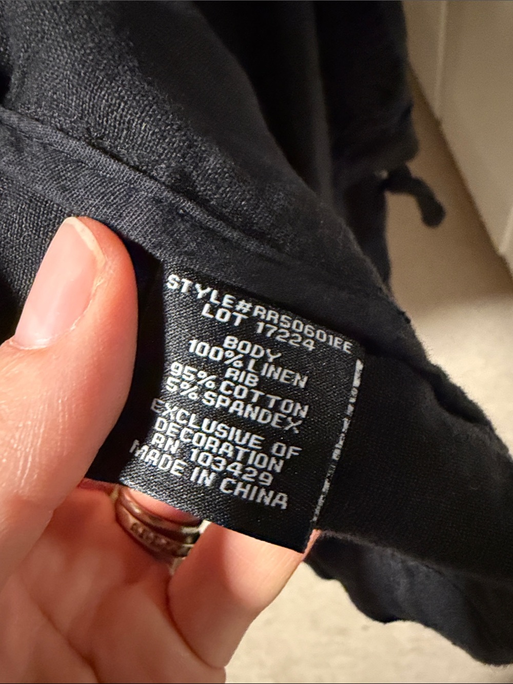 Evereve Black 100% Linen Relaxed Noa Bomber Jacket - Picture 5 of 7
